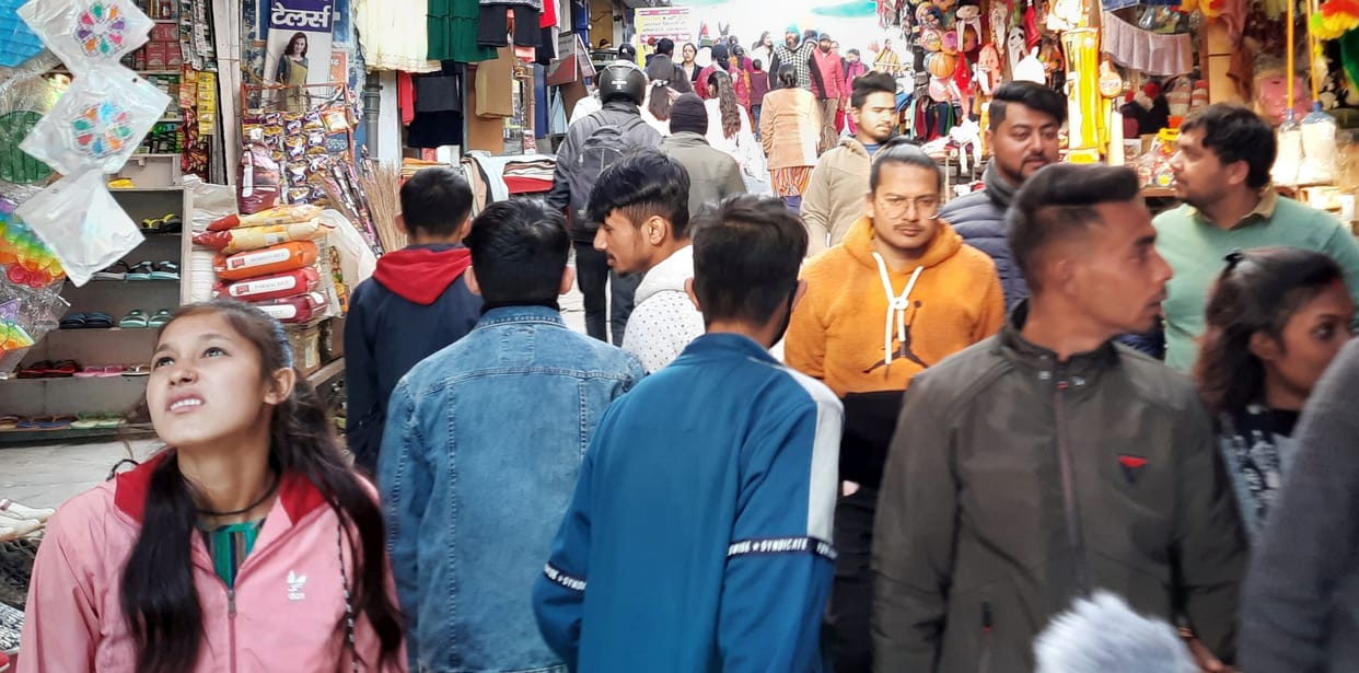People celebrated New Year with enthusiasm in Pithoragarh