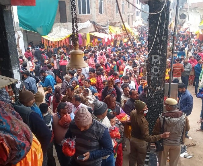 The streets of Vindhya Dham reverberated with the praise of the mother