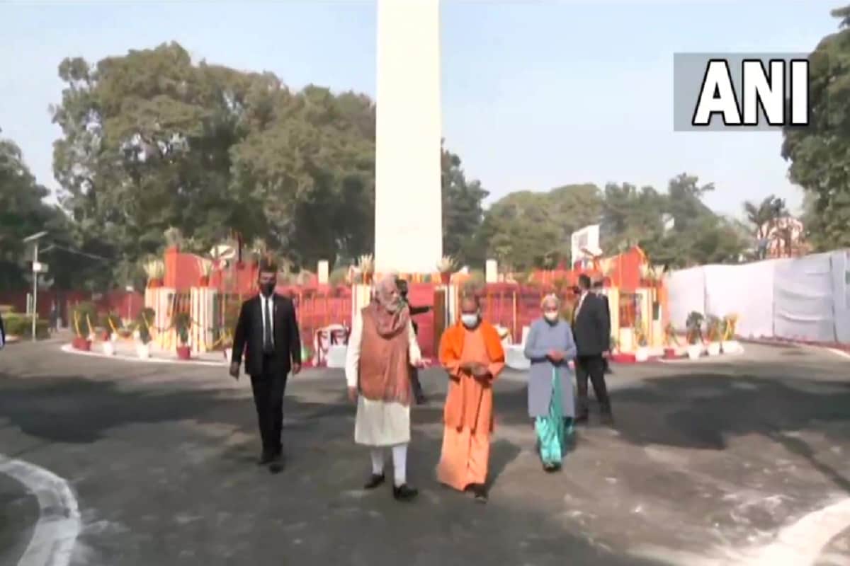Prime Minister Narendra Modi has reached in Augarnath Temple and Memorial see photos