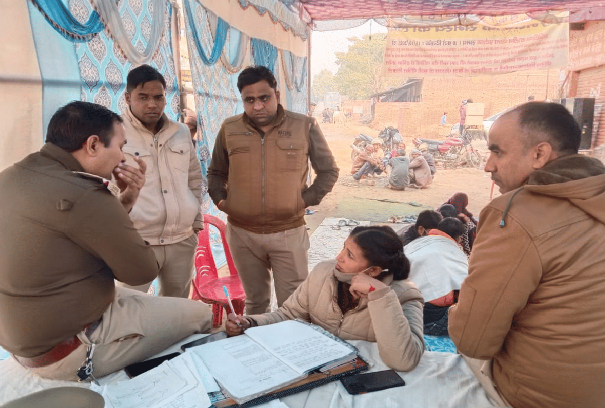 death of woman protesting for the demand for construction of drain in agra