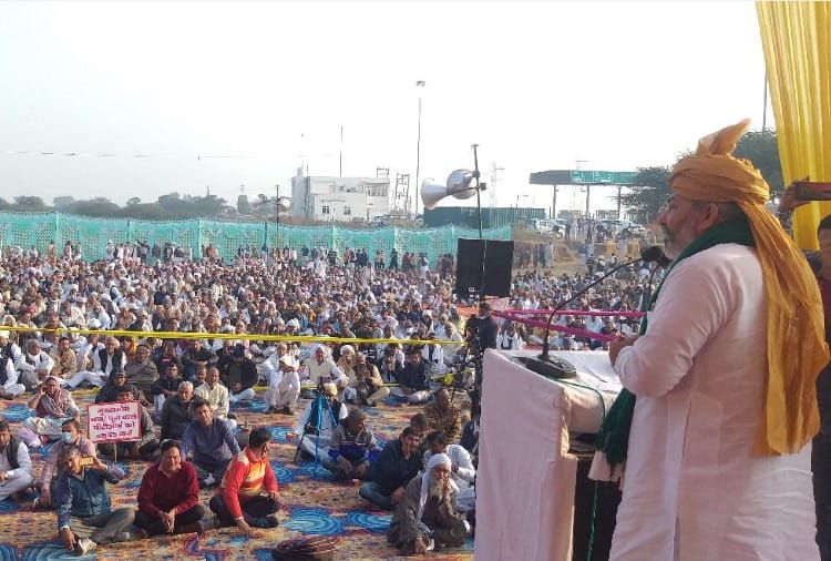 Rakesh Tikait announced tractor march in Delhi on 26 January