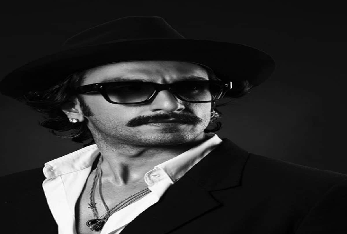ranveer singh net worth income luxury cars and shoes collection know about the bollywood actor source of income