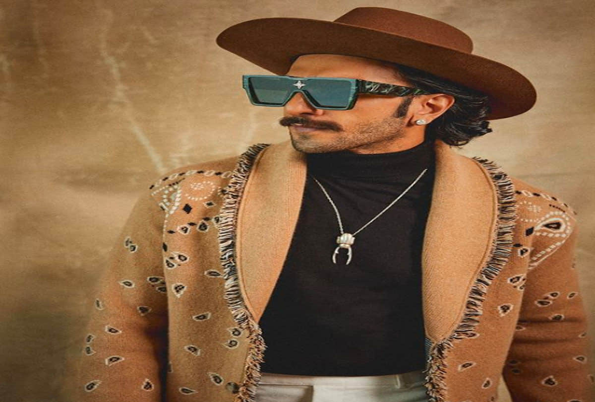 ranveer singh net worth income luxury cars and shoes collection know about the bollywood actor source of income