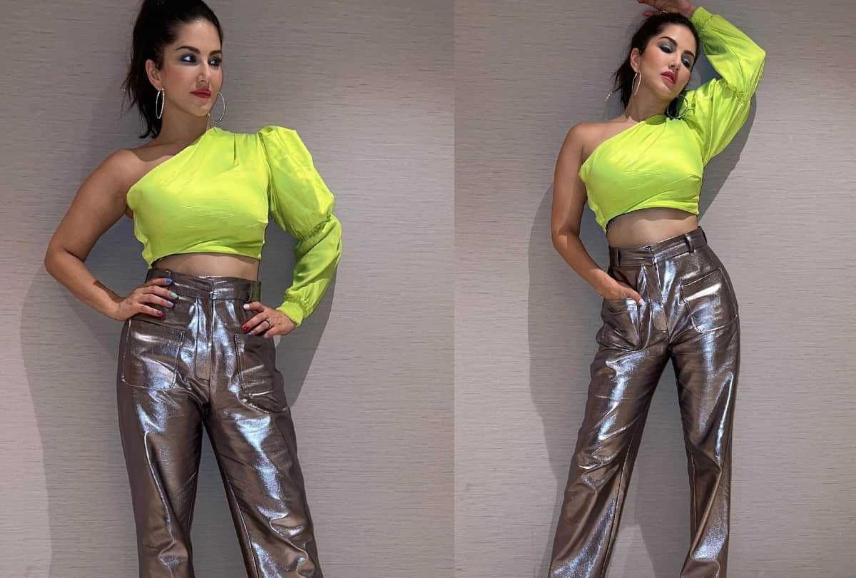 Sunny Leone Look Stylish in Crop top and Shimmery Pants Goa Night Party