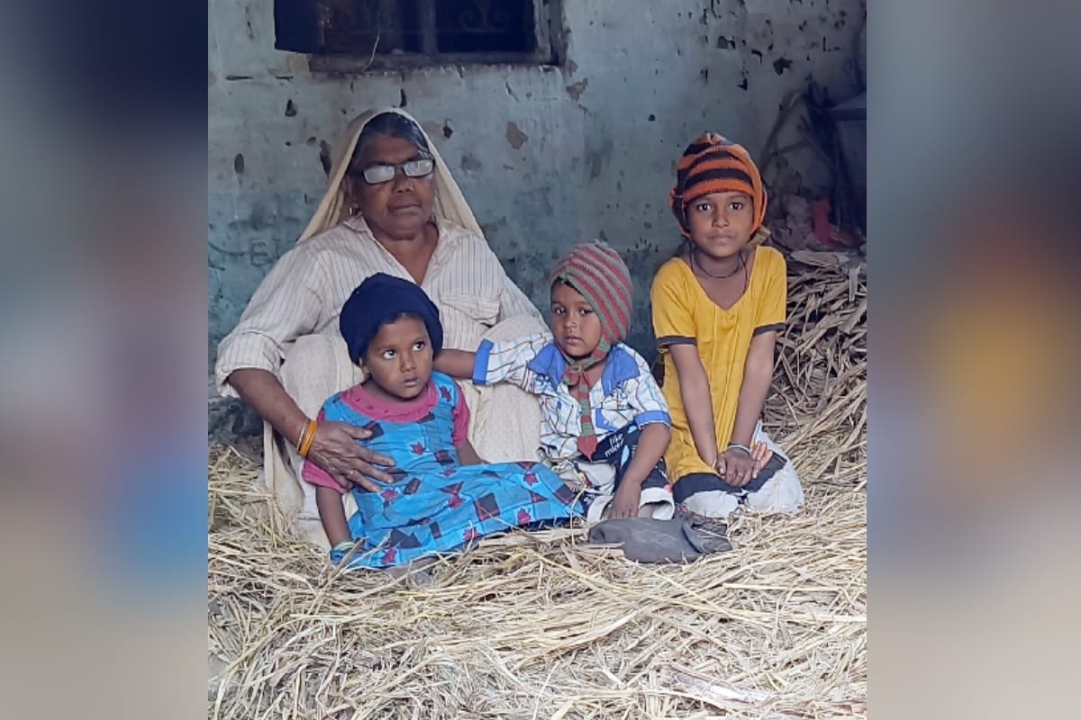 Journey of pain: Thatch thatch, the bed of straw, the chilling poverty in the night of Puss