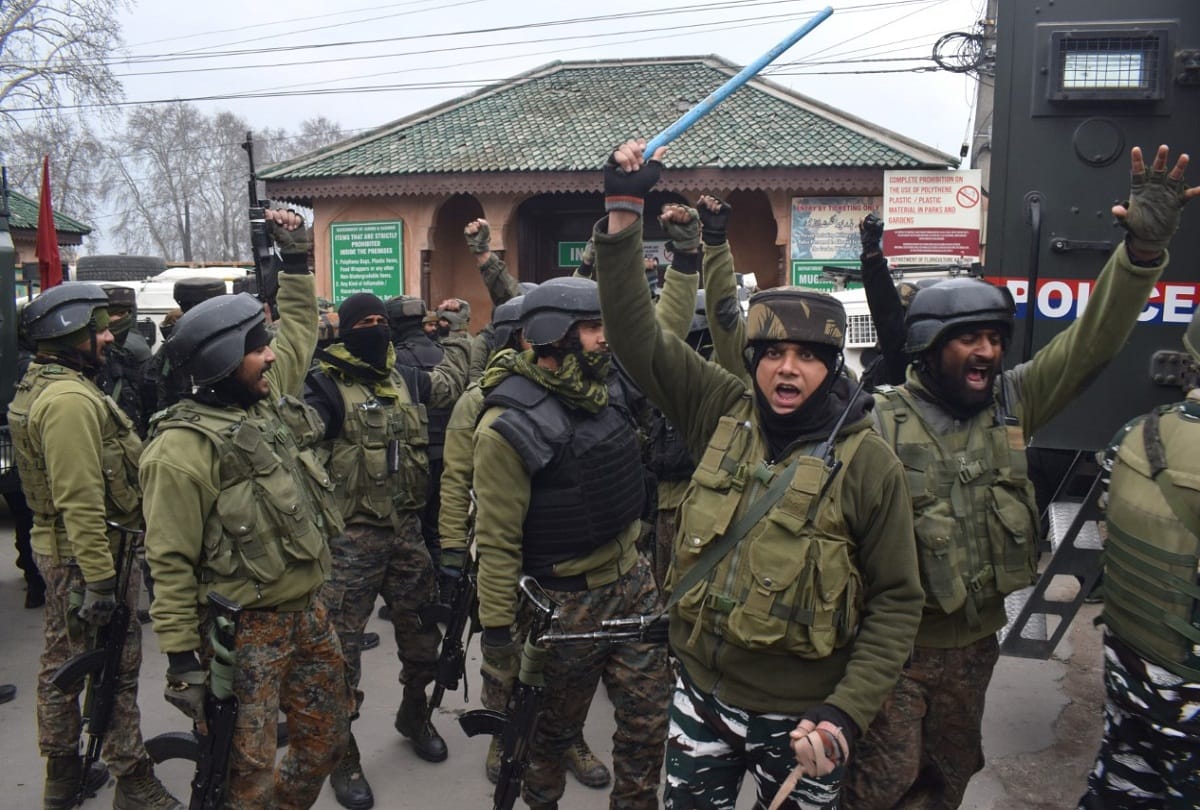 Terrorist killed in encounter Salim Parre was involved in killing of civilians and attacks on security forces 