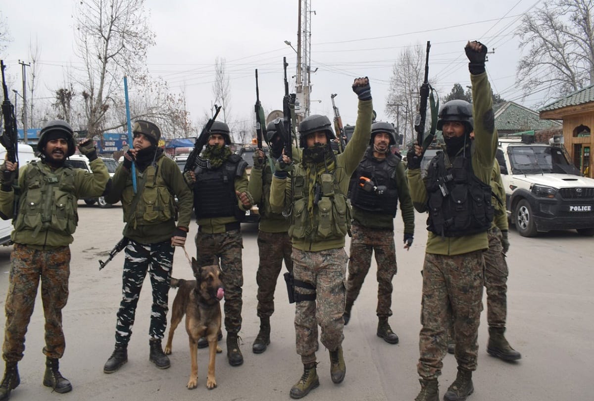 Terrorists decreased in Kashmir, security forces are running operations continuously