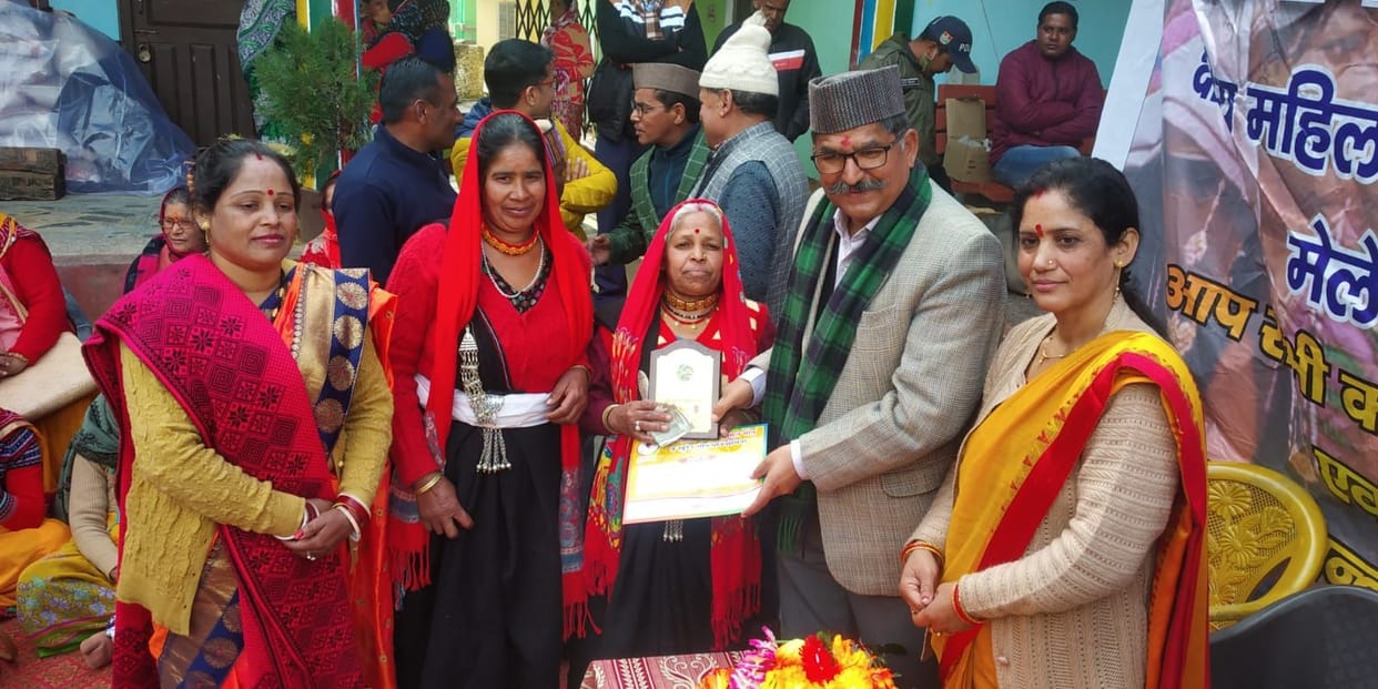 Women of Kandara topped in Mangal and Khuded songs