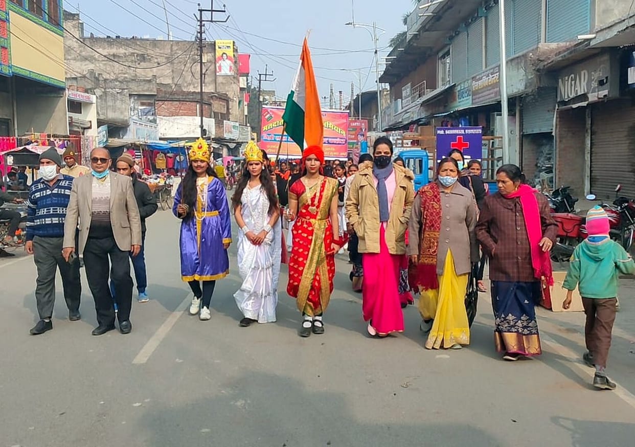 Girls took out rally to make voters aware