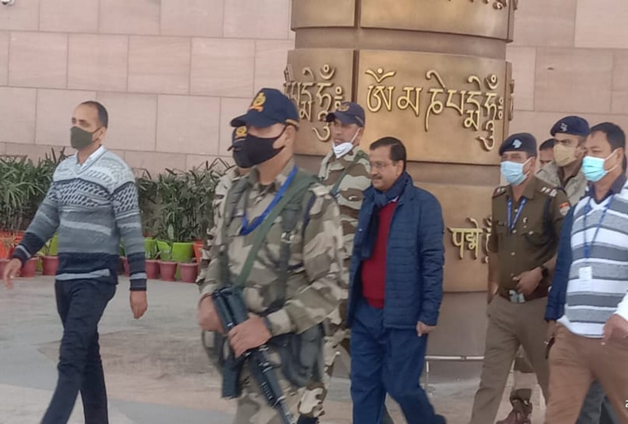 Delhi CM Arvind Kejriwal tested corona positive last year his wife sunita kejriwal in 2020 minister manish sisodia satyendra jain were found covid positive