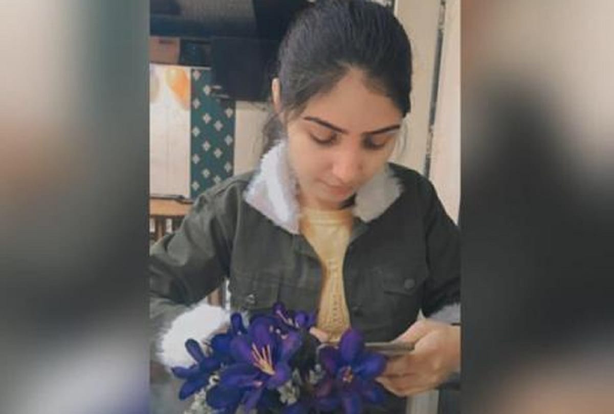 BAMS student commits suicide by hanging in Bijnor