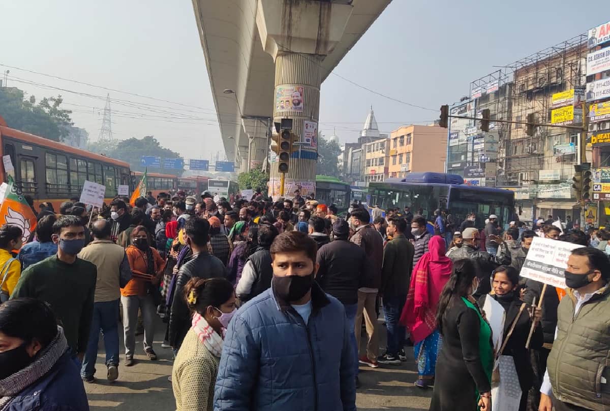 Chakka Jam in Delhi: BJP Protest Against New Excise Policy Of Delhi Govt, See Delhi Chakka Jam Photos