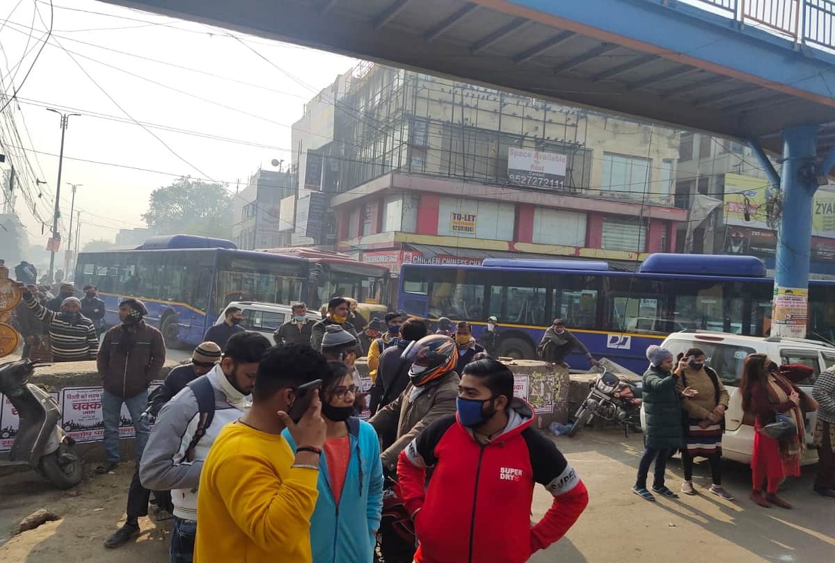 Chakka Jam in Delhi: BJP Protest Against New Excise Policy Of Delhi Govt, See Delhi Chakka Jam Photos