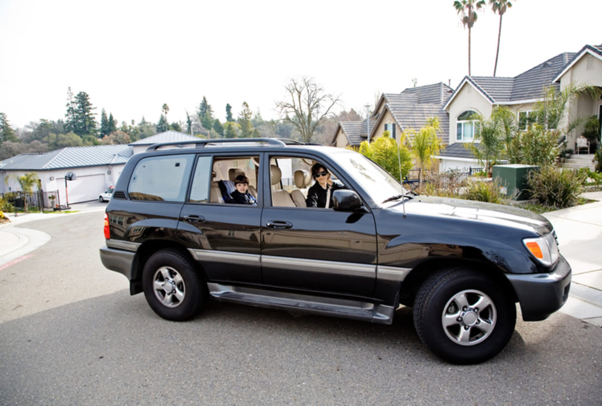 Car servicing Tips Keep these things in mind your car will never face any problem