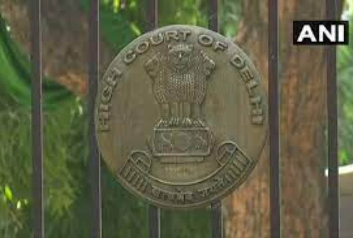 Service Tax: Center and CCPA petitioned the High Court, seeking a stay on the earlier decision