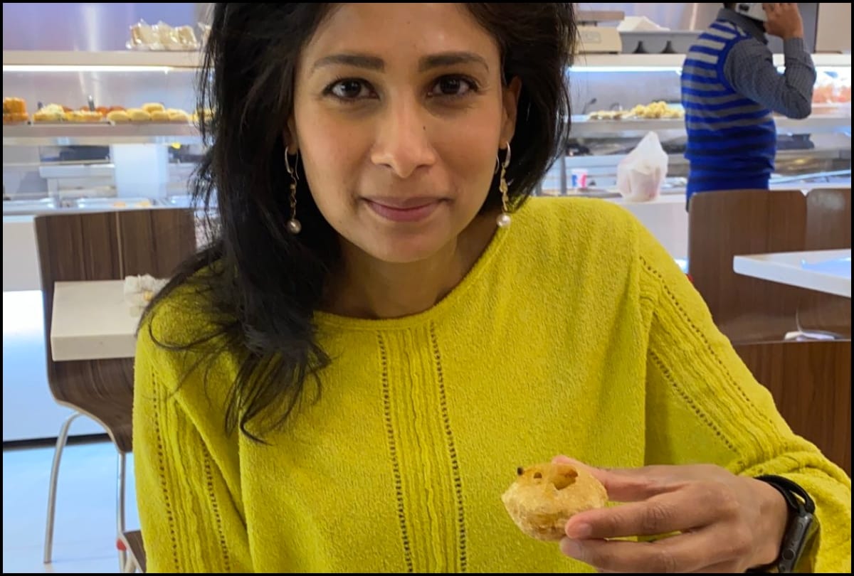 imf chief economist gita gopinath welcomes new year 2022 with golgappa twitterati users say this is a real indian