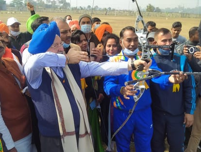 Union Minister Hardeep singh Puri in Sonebhadra Appreciated Yogi adityanath bjp government work