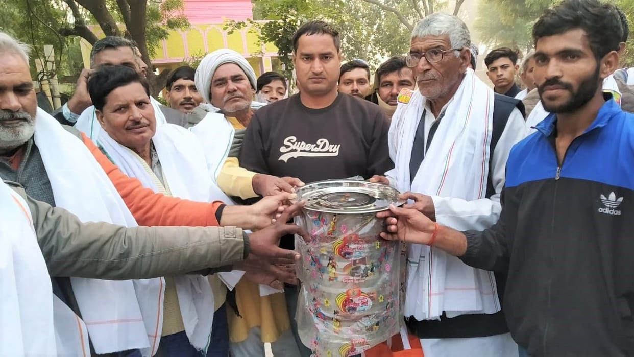 Hathras: Vishnu, Deepak and Bhola top the race
