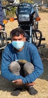 Police caught bike thief, eight bikes recovered