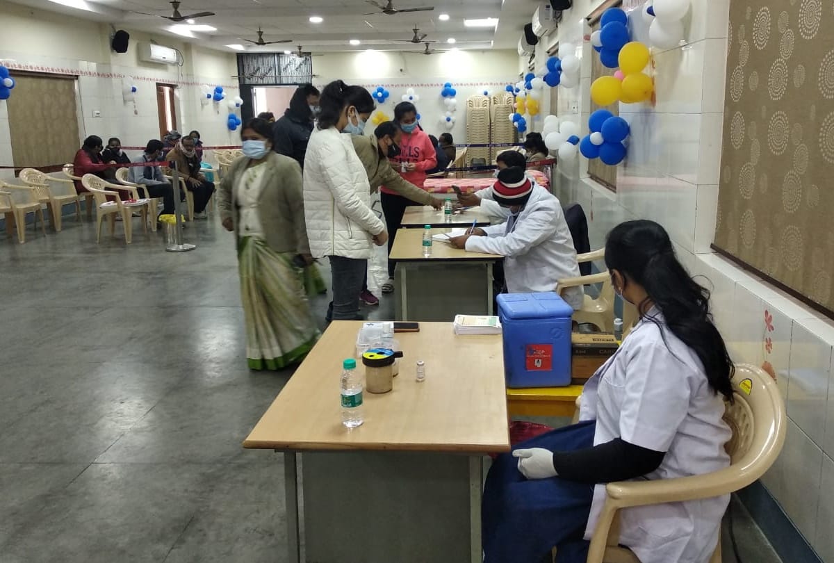 Child Covid-19 vaccination campaign starts in gorakhpur today 3 january