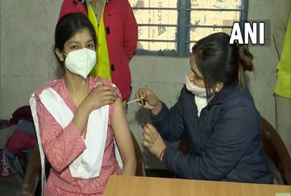 Covid-19 child vaccination live update 15 to 18 years old children starts today latest news know 10 big facts