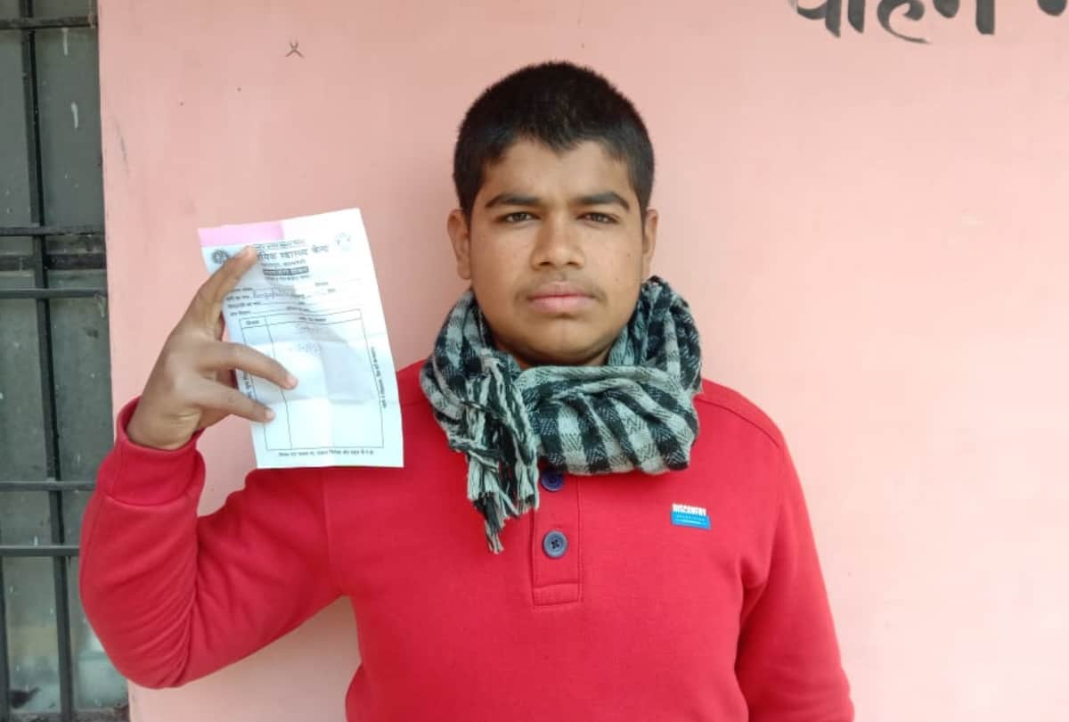 Vaccination starts in Uttar Pradesh for teenagers.