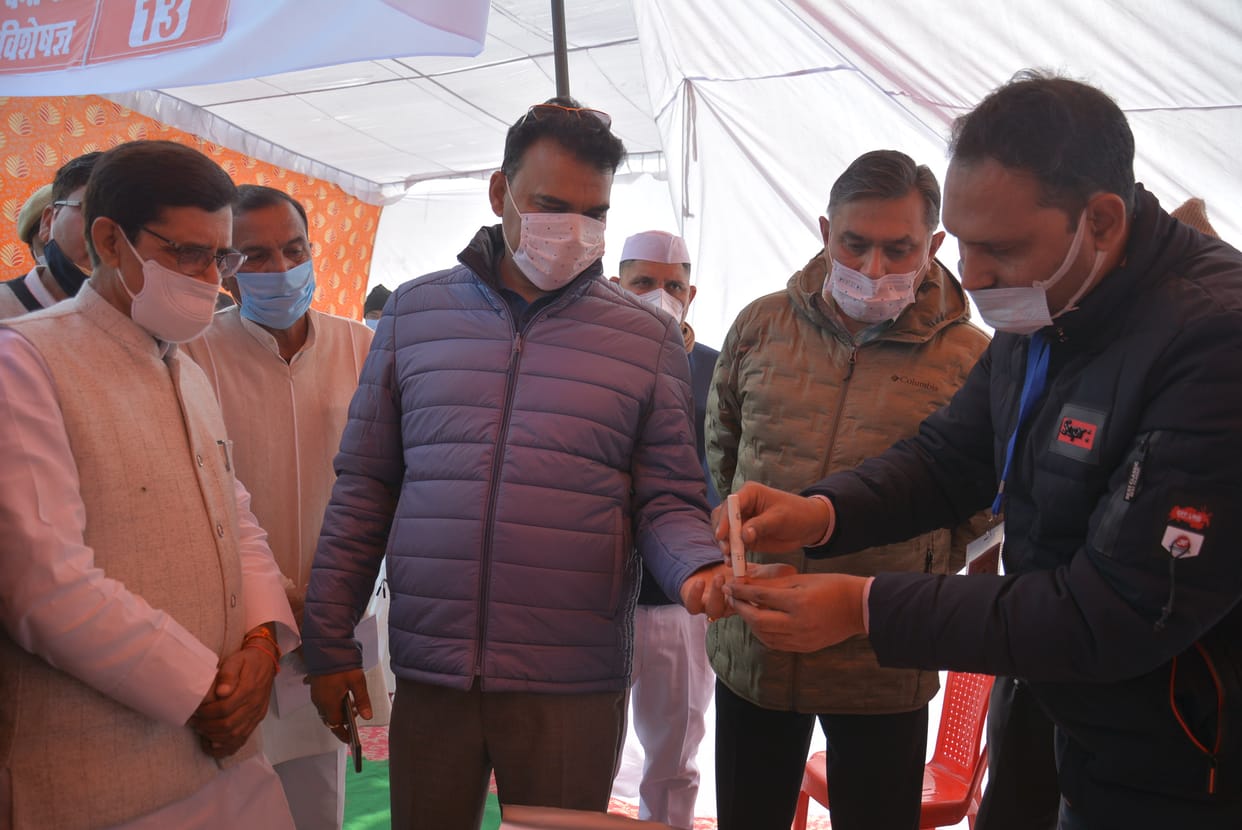 7421 patients examined in health fair