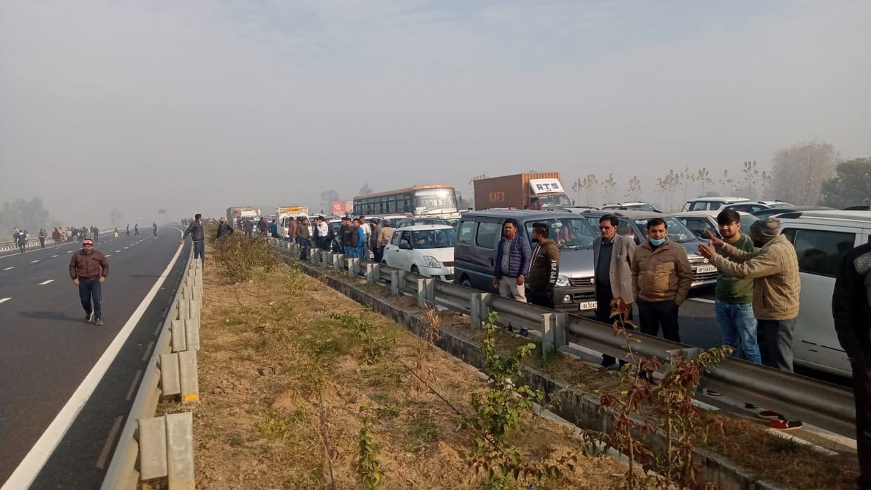 Farmer died in an accident on Delhi Meerut Expressway