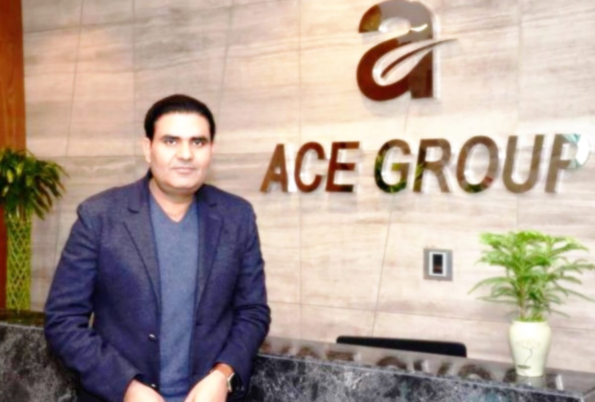 Noida: Income Tax Department's screws on another close associate of SP Ajay Chaudhary made Rs 100 crore a number