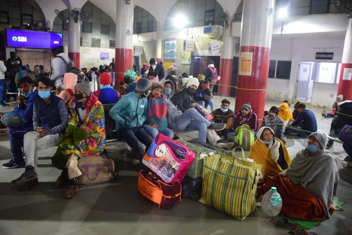 Difficulty traveling in buses and trains