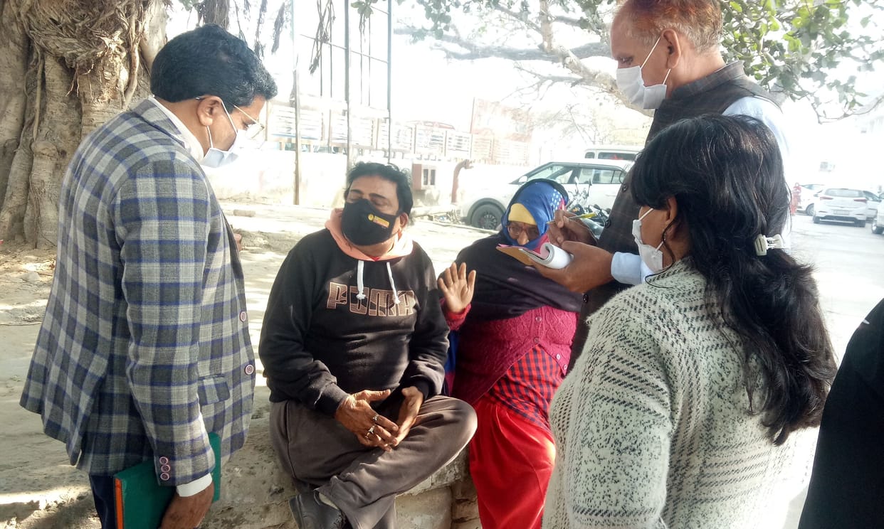 Invoices of bidi-cigarette drinkers cut in civil hospital