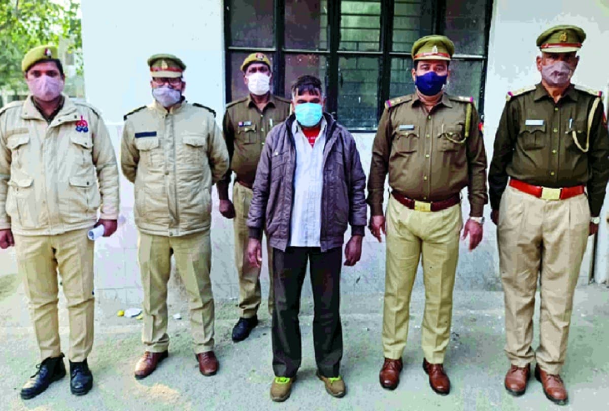 grandmother lover had killed the innocent in noida gangster is accused