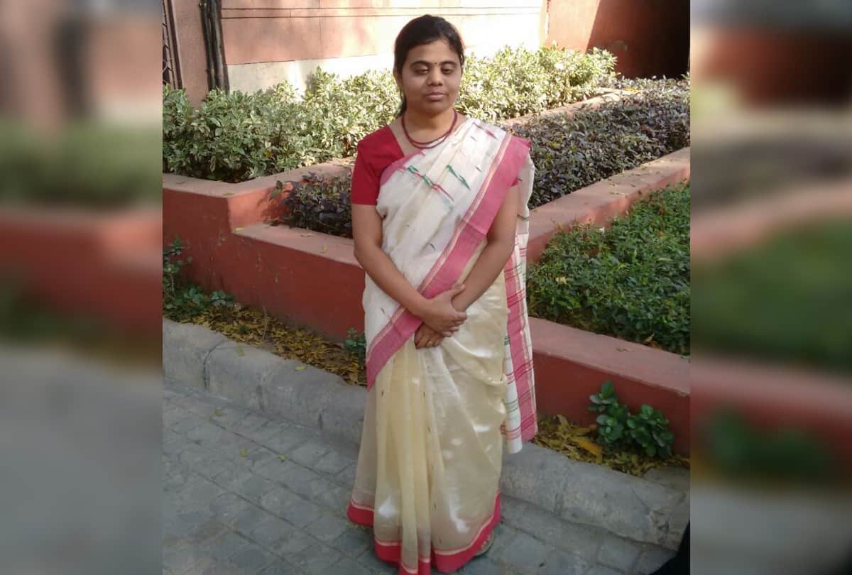 Success stories of these physically challenged IAS officers who cracked UPSC with their efforts
