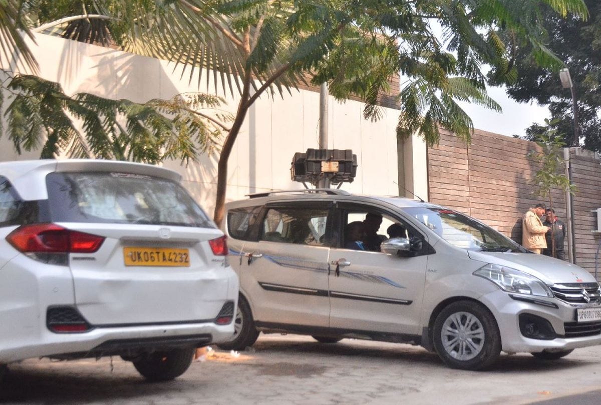 ED raids Vivo company's office on Rajpur Road,  Dehradun Uttarakhand news