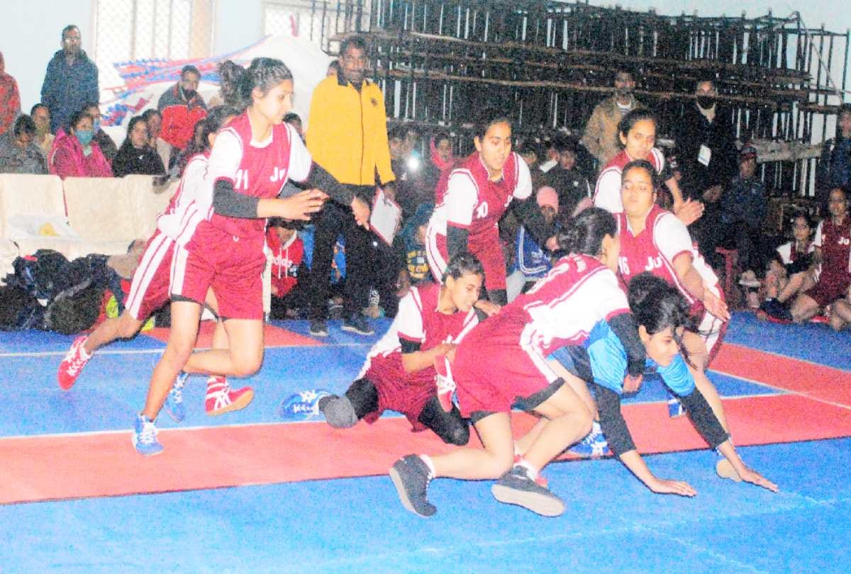 North Zone Inter University Kabaddi: Agra and Punjab advance to the next round