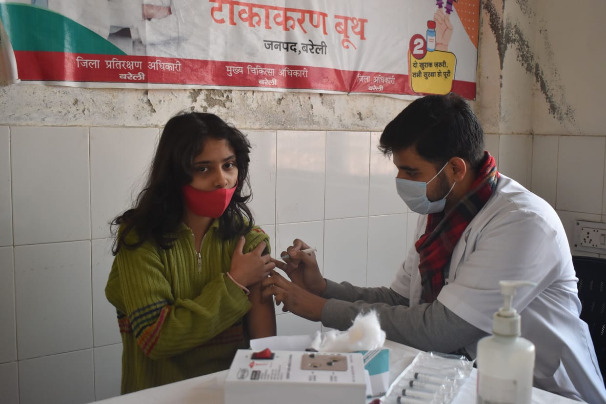 40 percent teens with vaccine