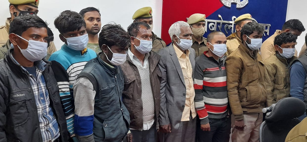 11 miscreants including prize criminals arrested during encounter