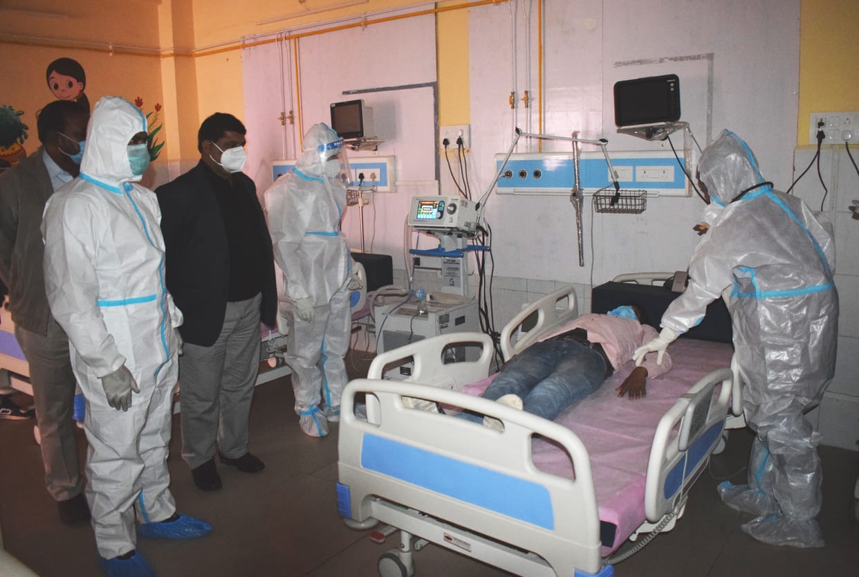 Successful mock drill in the presence of JD in Kovid hospitals