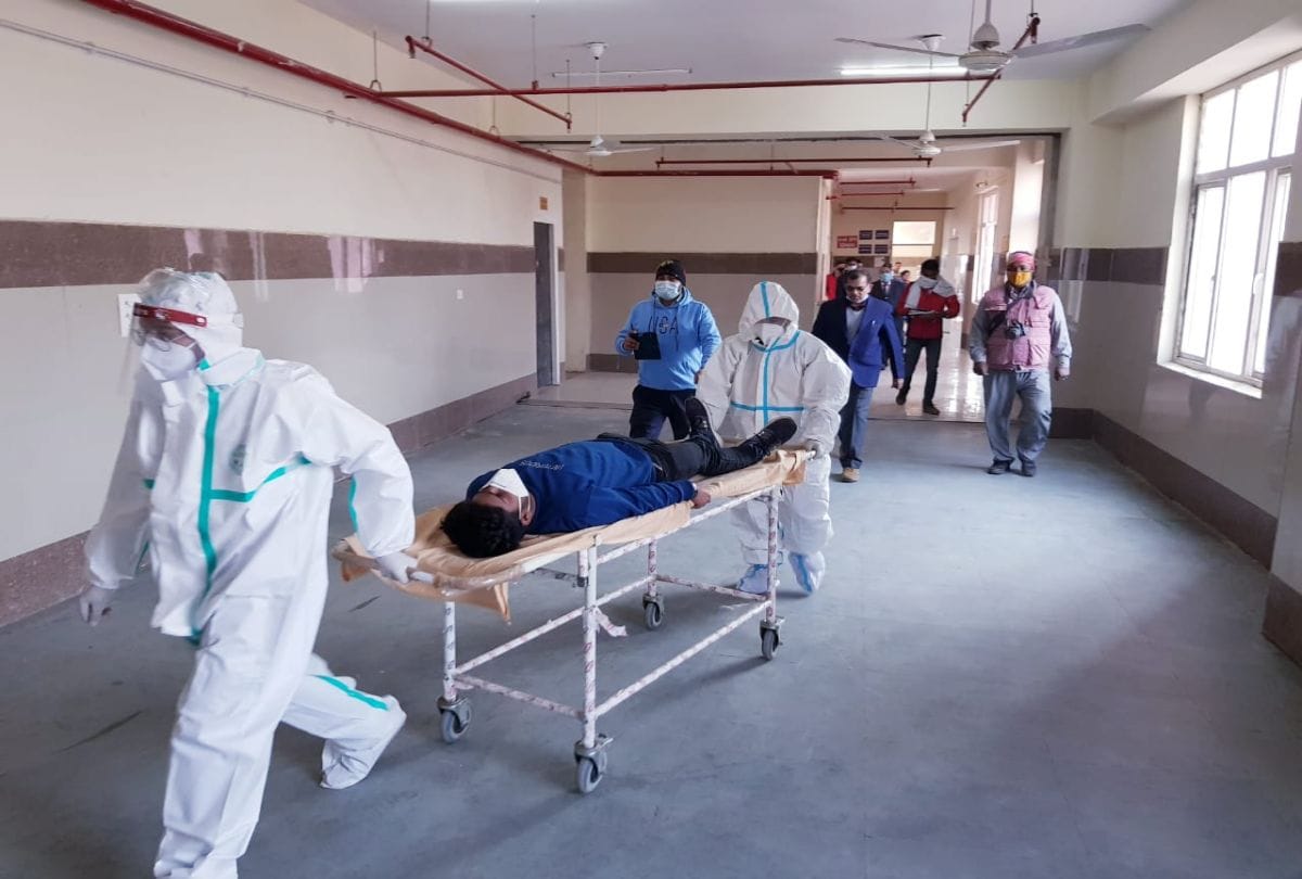 ambulance failed during mock drill for emergency response for handling COVID in etah