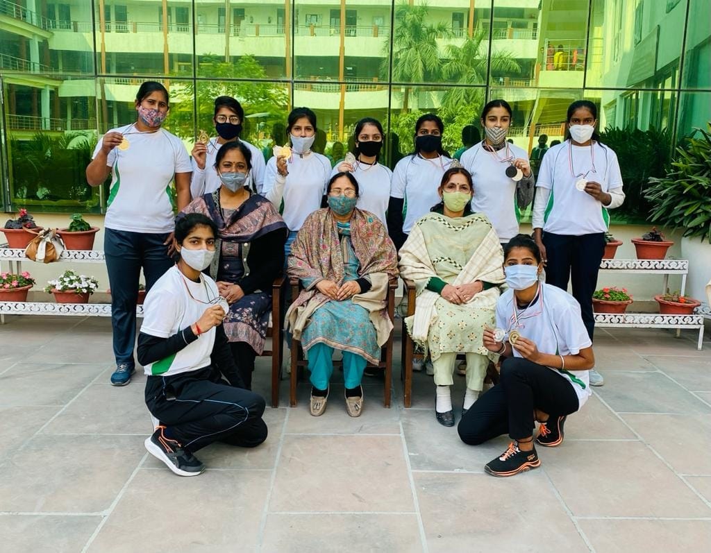 Girls won gold, silver medals in fencing, Yamunanagar