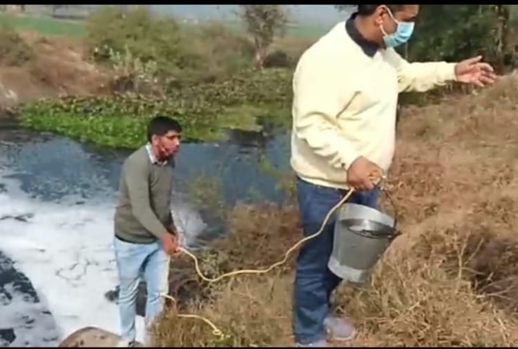 Pollution Control Board team decided to close 10 jeans dyeing factory in Sonipat of Haryana