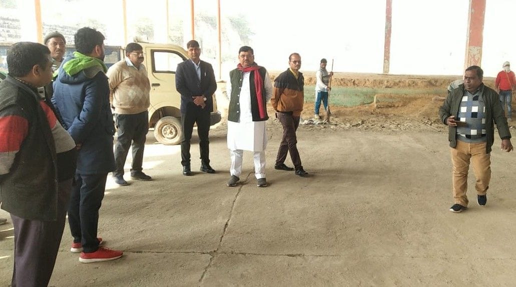 Hathras: A temporary cowshed will be built in the fair Shri Dauji Maharaj area