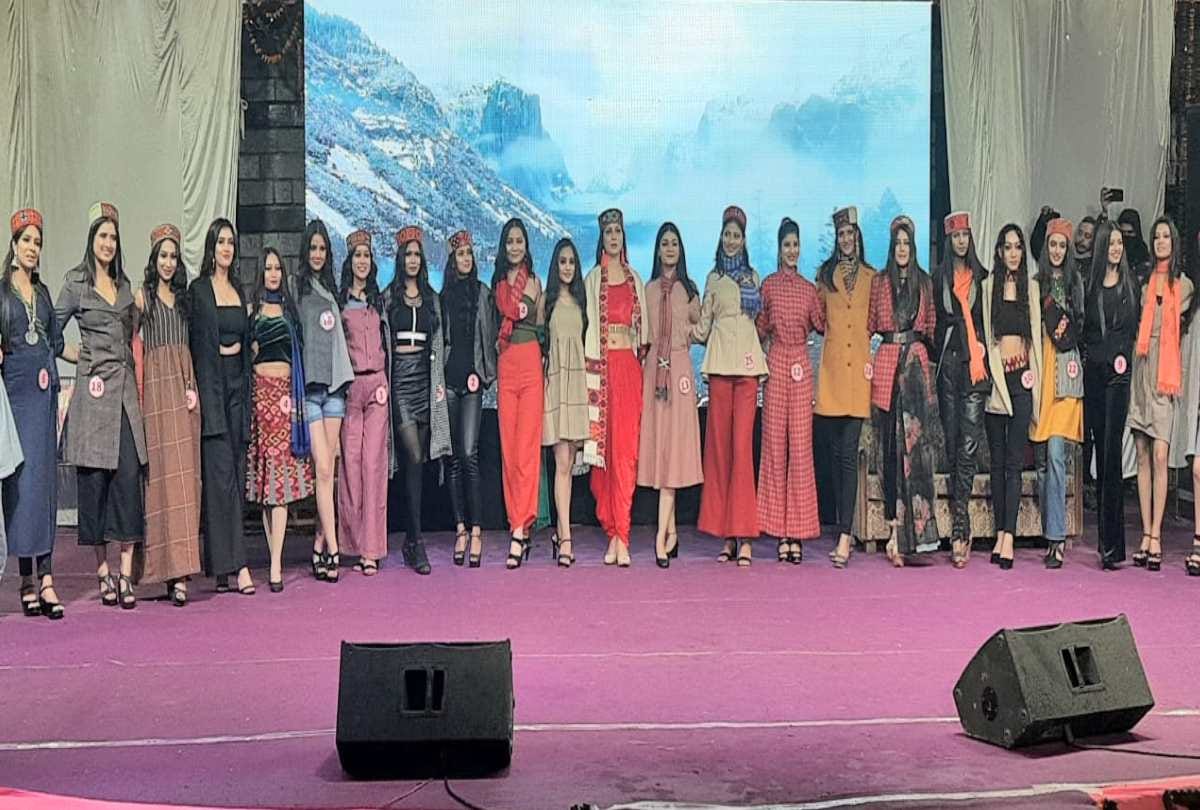 winter queen: Beauties spread beauty in Manurangshala in cool weather, see photos