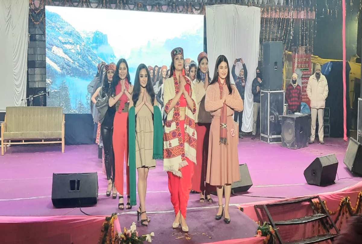 winter queen: Beauties spread beauty in Manurangshala in cool weather, see photos