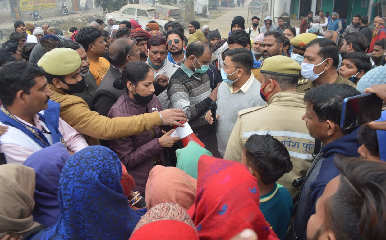 Hathras: Anger, uproar over breaking platform of dead body resting place