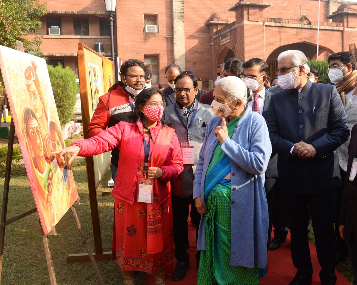 Durga Bhabhi's valor in freedom movement will be immortal for ages: Anandi Ben