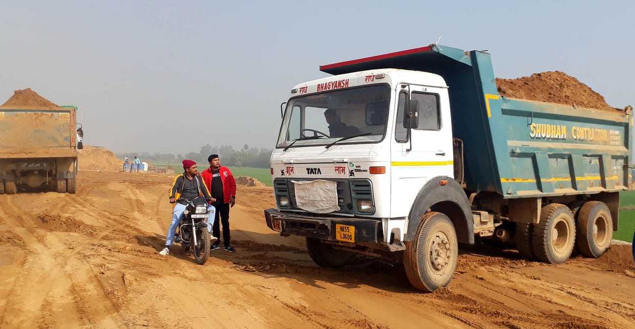 Farmers' strike ends after assurance of making underpass