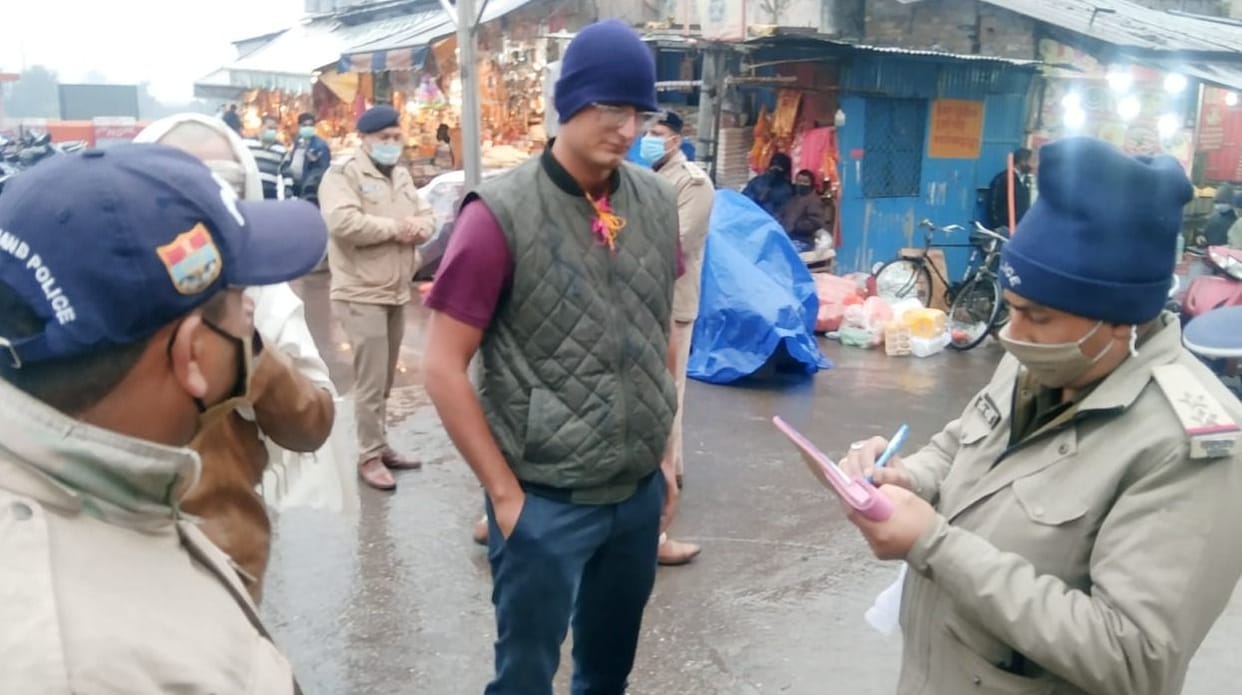 Five hundred people challaned, 50 thousand fine collected