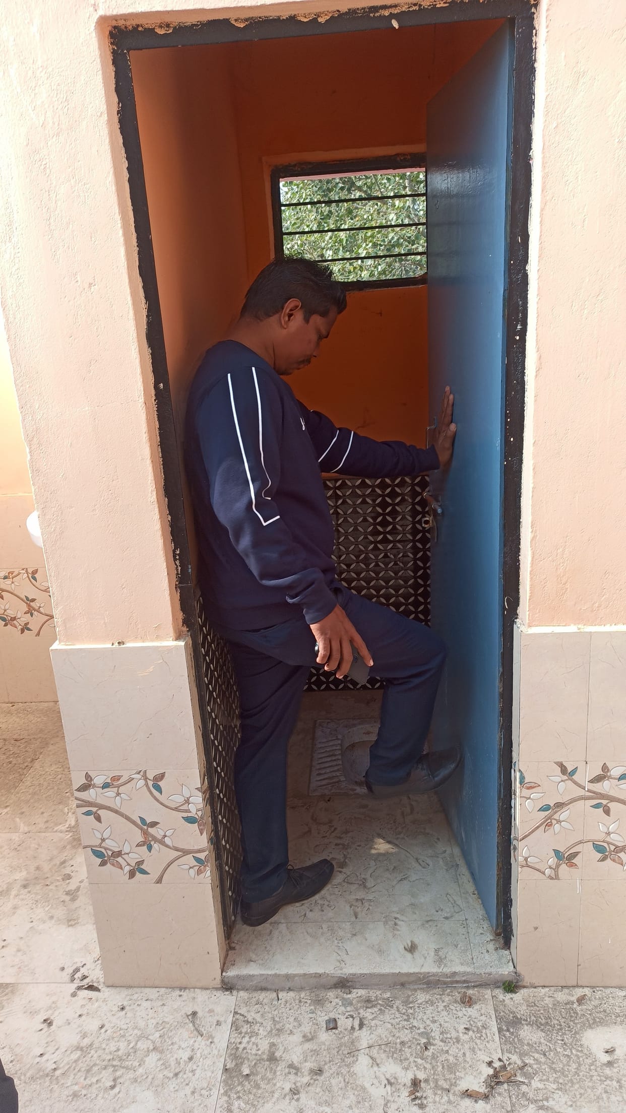 Taking stock of the ANM center by breaking the lock