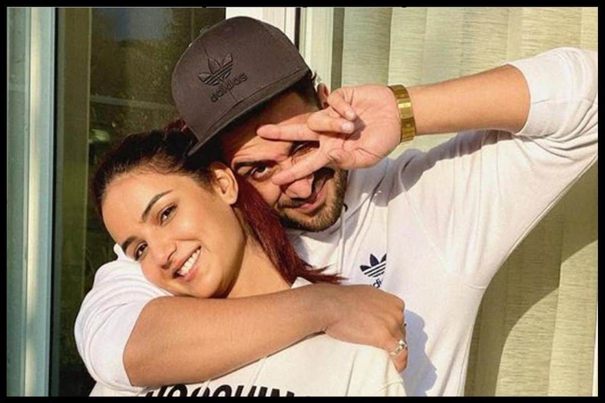 Jasmin Bhasin photo wearing chooda went viral fans ask ‘Did you and Aly get married?’